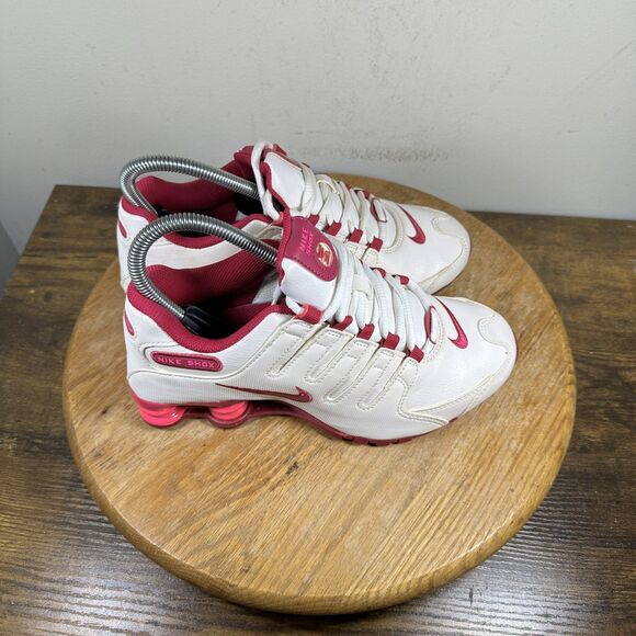 Nike Shox R4 Shoes Womens Size 6 White Pink 488312-112 Running Sneakers Leather - Picture 1 of 8